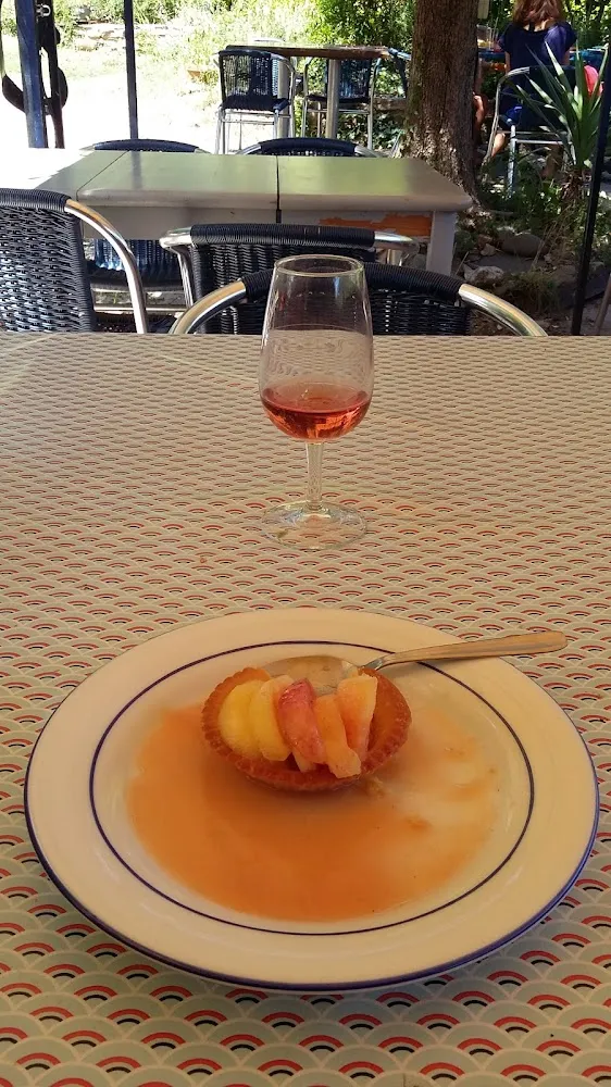 Tartelette Aux Pêches Sur Fond d'amandes